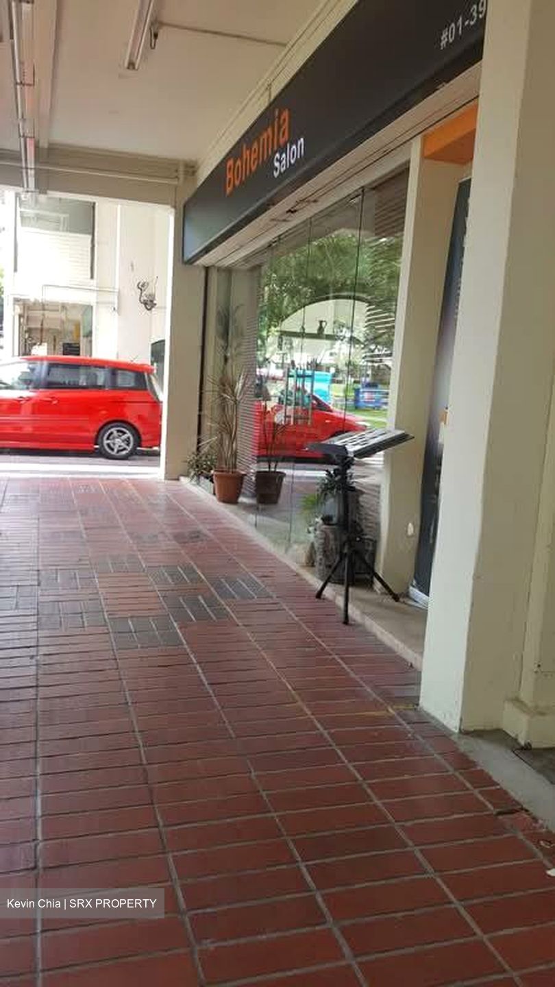 Serangoon Central Drive (D19), Shop House #560766781
